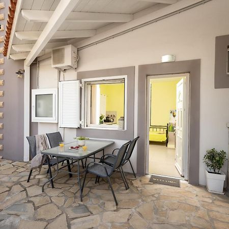 Milos Apartment Kalamaki  Dış mekan fotoğraf