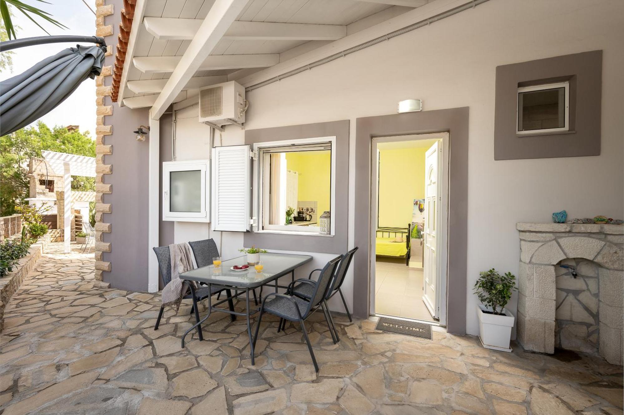 Milos Apartment Kalamaki  Dış mekan fotoğraf