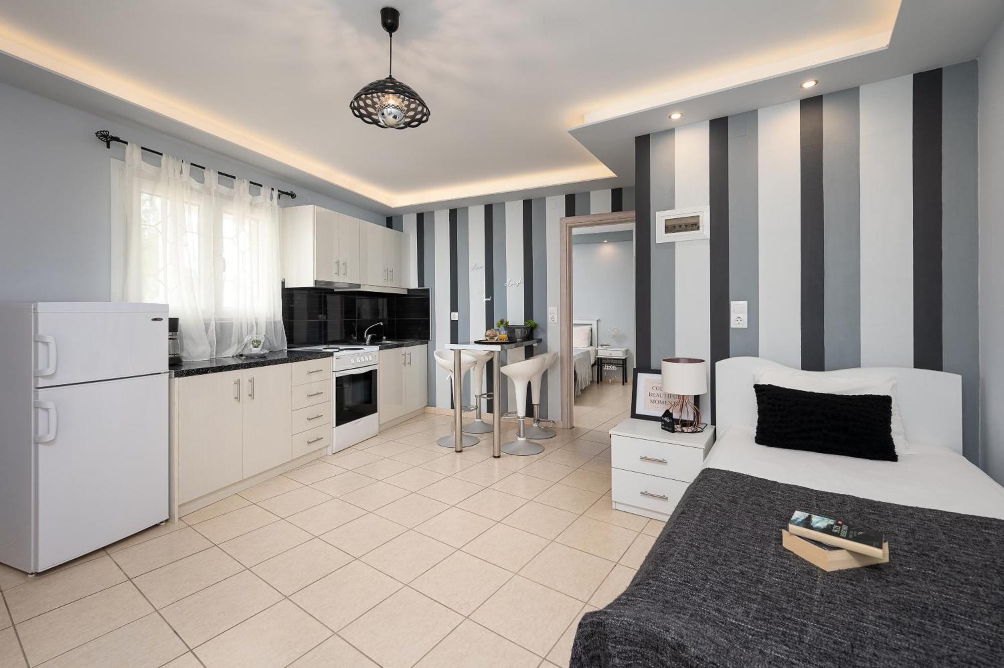 Milos Apartment Kalamaki  Dış mekan fotoğraf