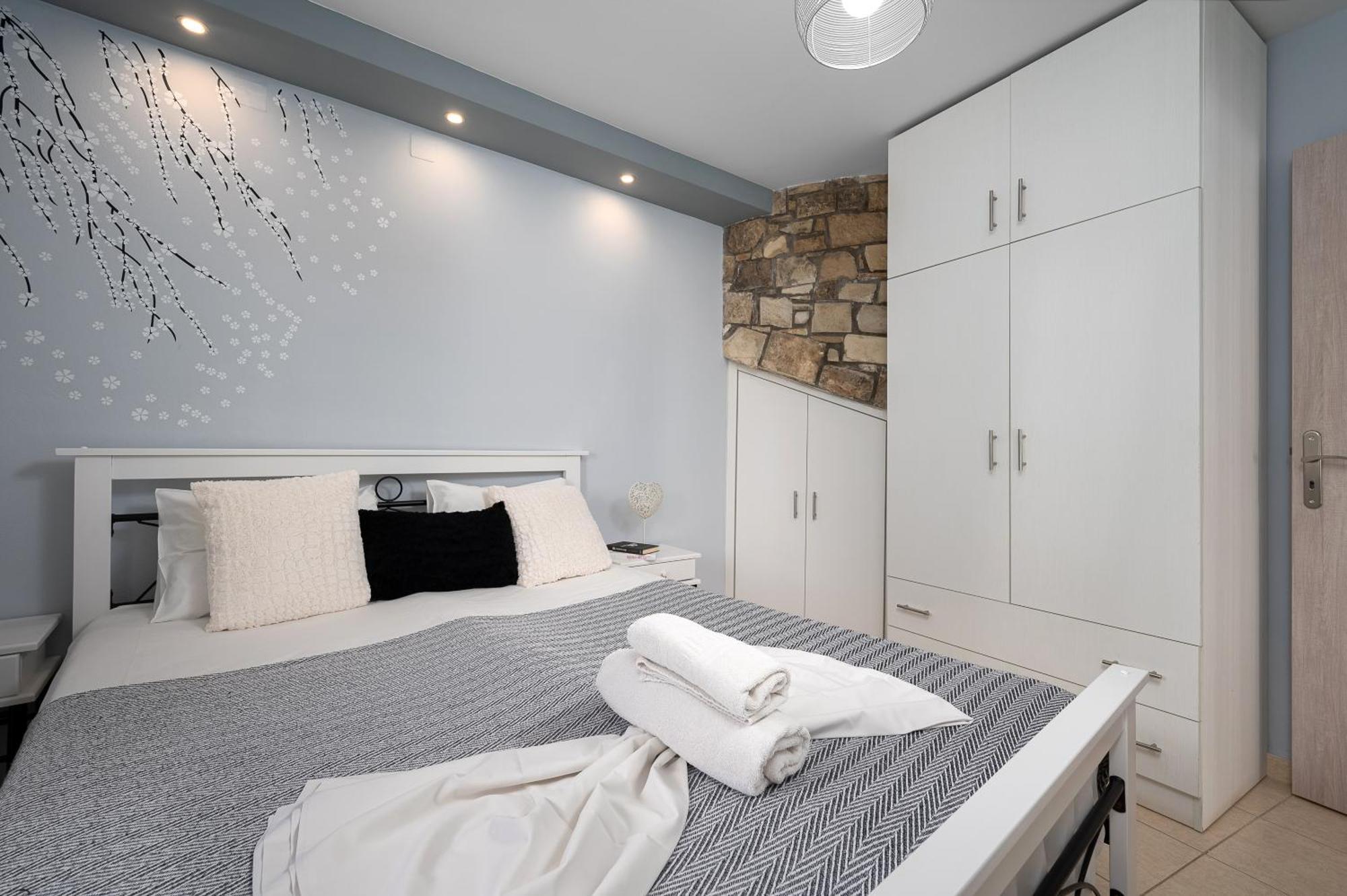 Milos Apartment Kalamaki  Dış mekan fotoğraf